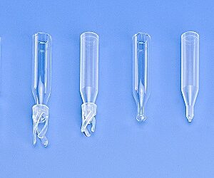 Chromatography vial limited volume inserts